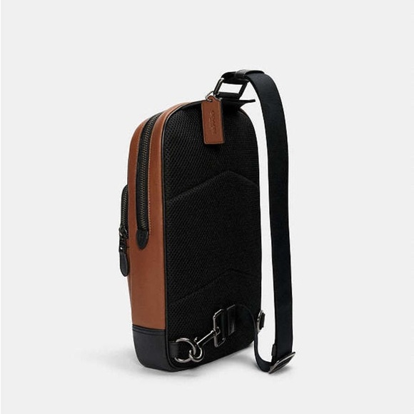 COACH Graham Pack crossbody bag. Brown and Black Leather. EUC. - Picture 4 of 11